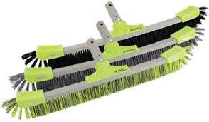 Brushes & Accessories